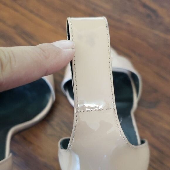 Saint Laurent Pink Beige Patent Leather Heels Size 38.5 Flawed - Picture 7 of 12
